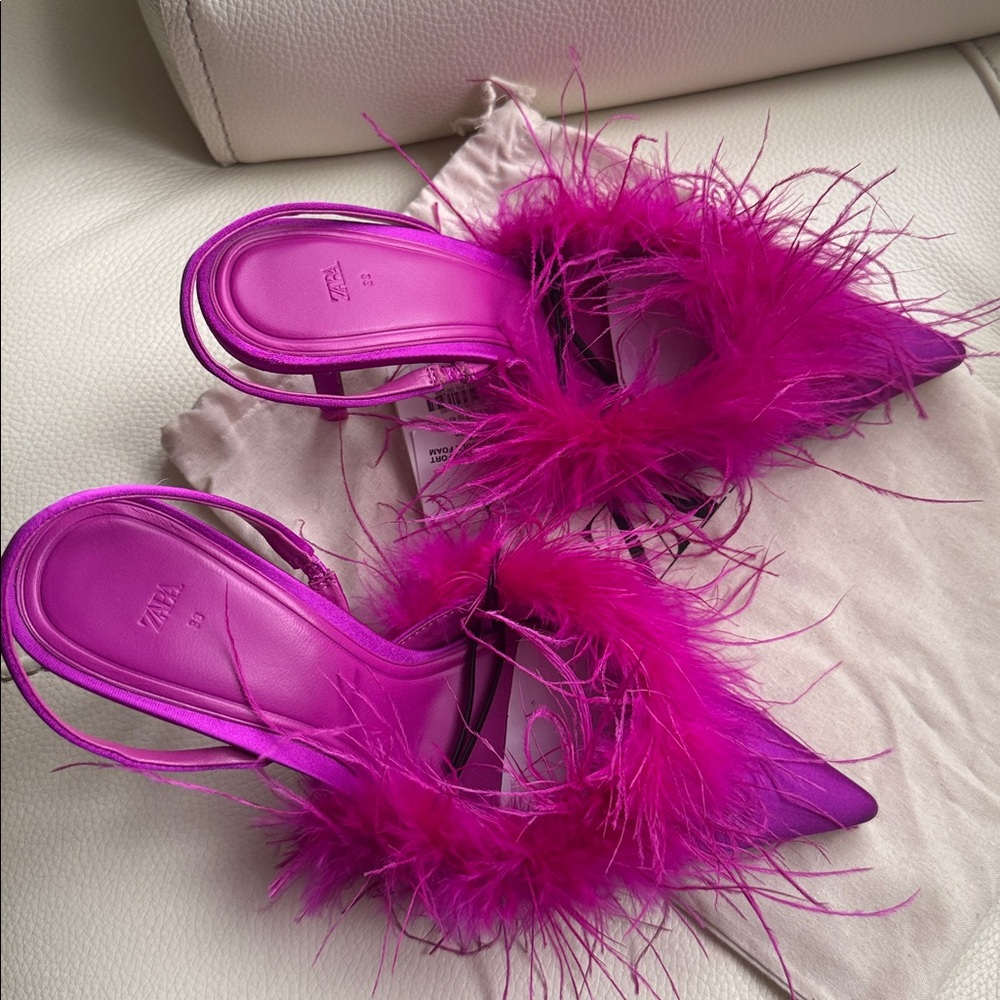 Zara Satin Slingback Pumps‎ Pointed Toe Feather Heels - Picture 6 of 17